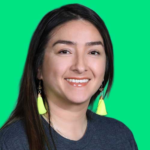 Claudia Castro headshot