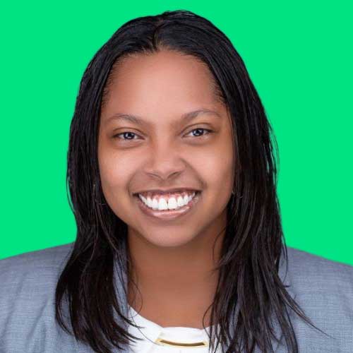 Lauren Ervin headshot